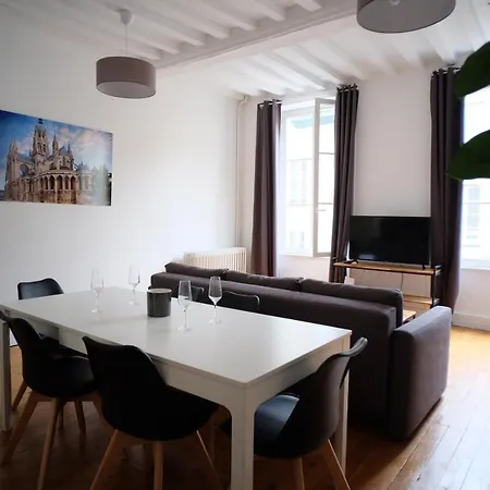 Center 2 Appartement *